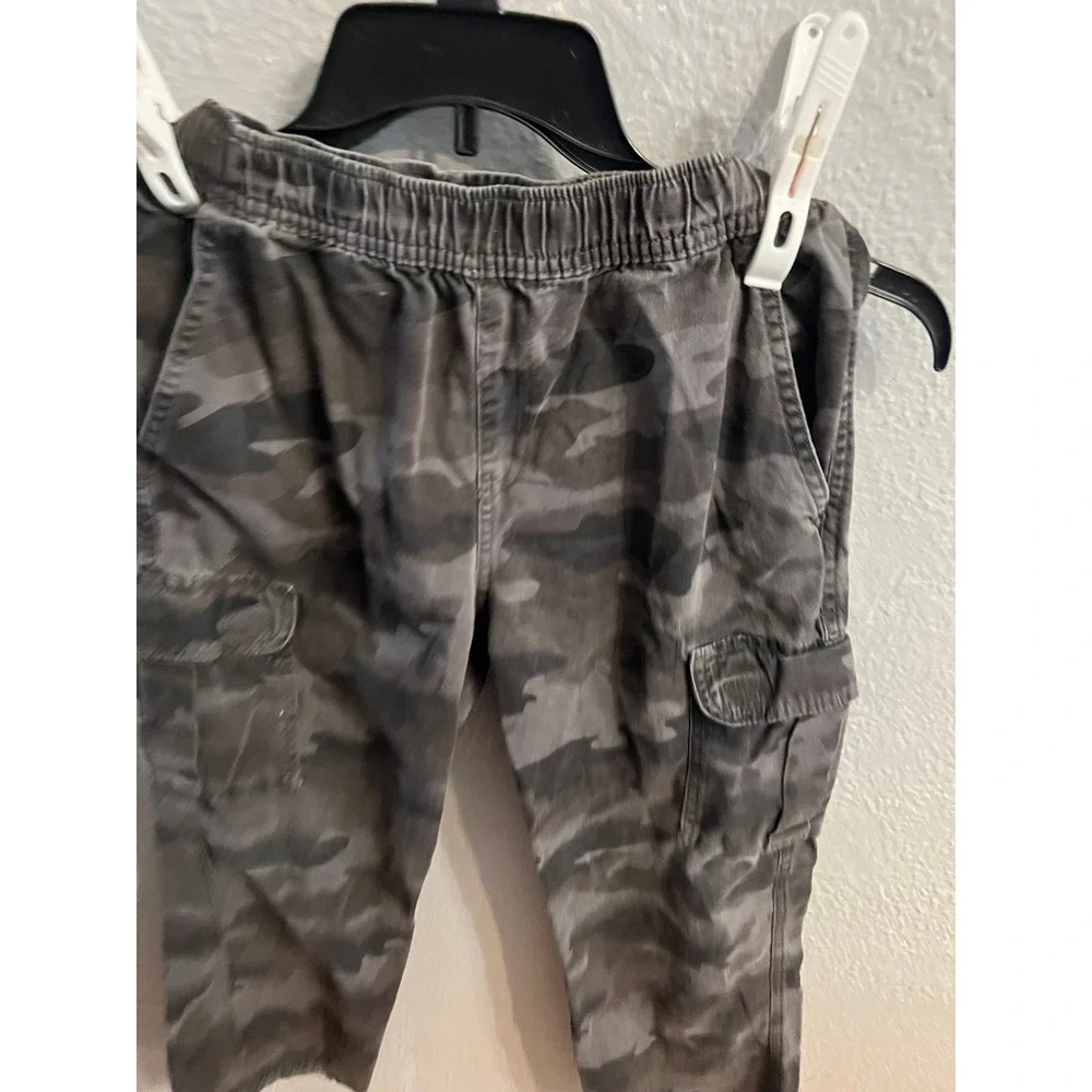 Boy's‎ black gray camo pants size 12 husky